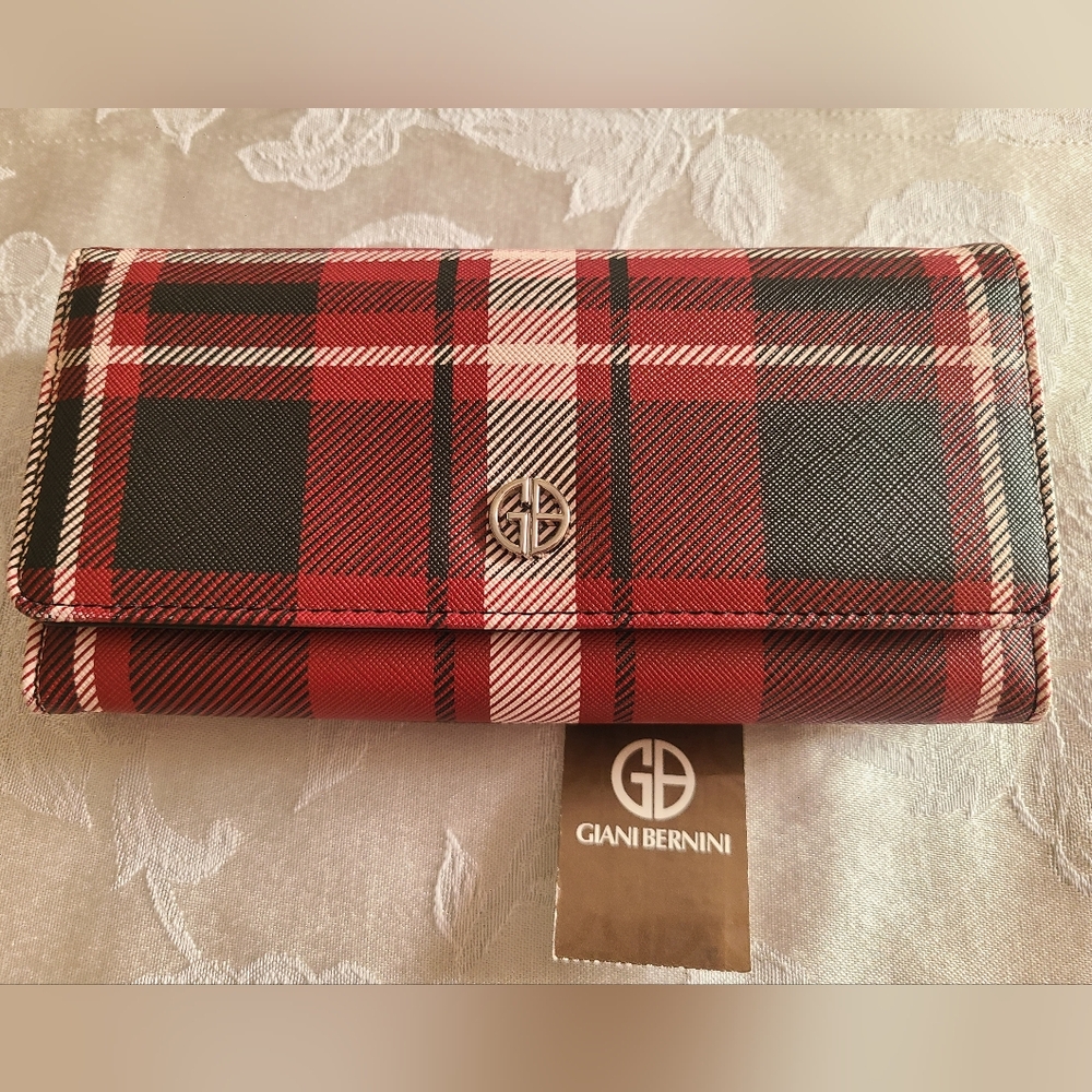 Giani Bernini Red and Black Checkered Wallet